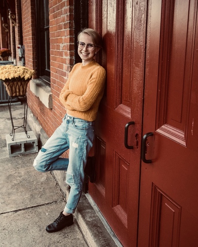 Photo of Amanda Stayer
