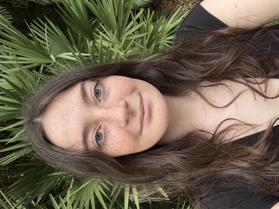 Photo of Anna Peeler