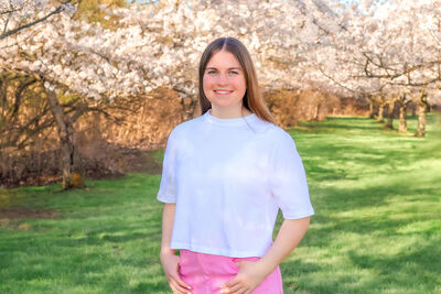 Photo of Madison Lee